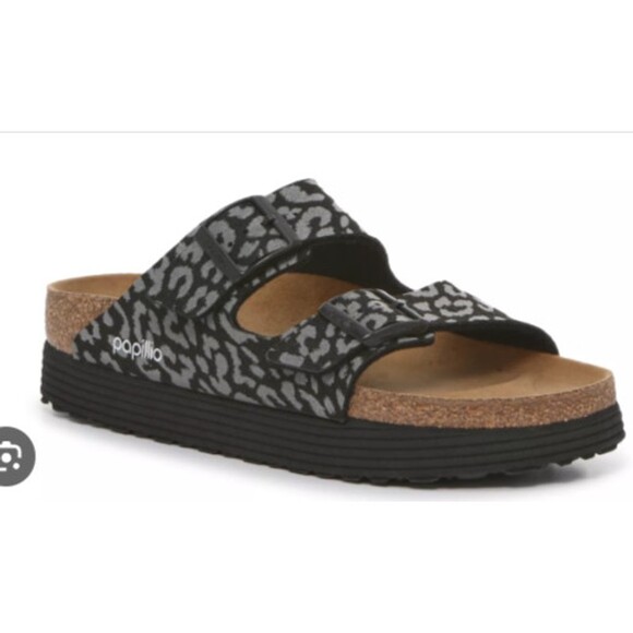 Birkenstock Shoes - Birkenstock x Papillio Arizona Grooved sandals in a reflective leopard black 8.5